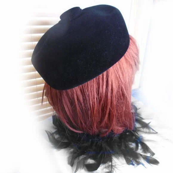 Vintage Velvet Round Pillbox Hat in Black - Picture 4 of 12